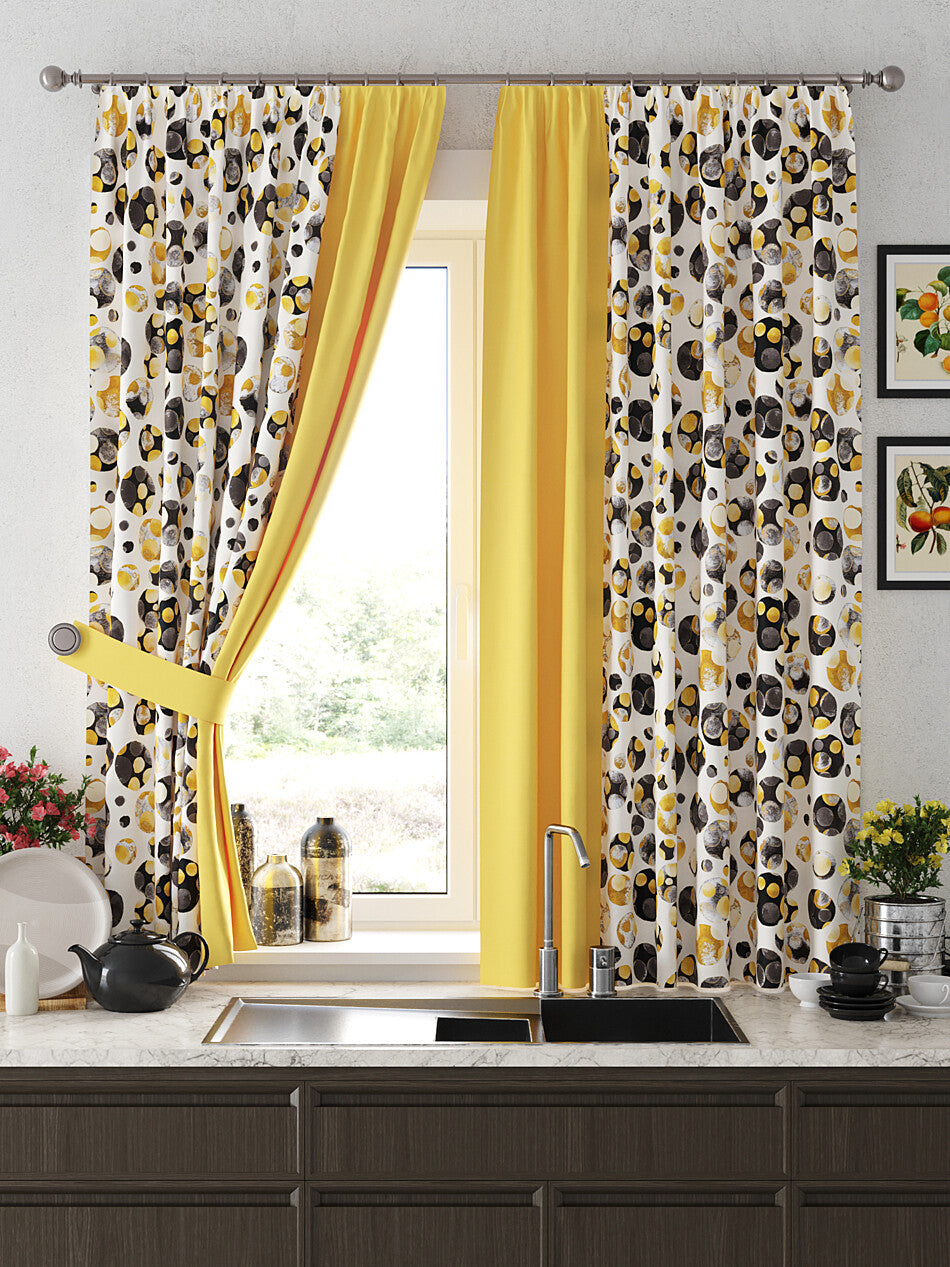 Curtain set