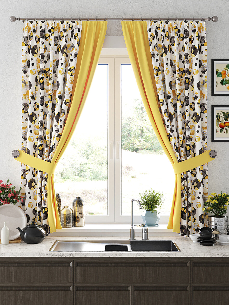 Curtain set
